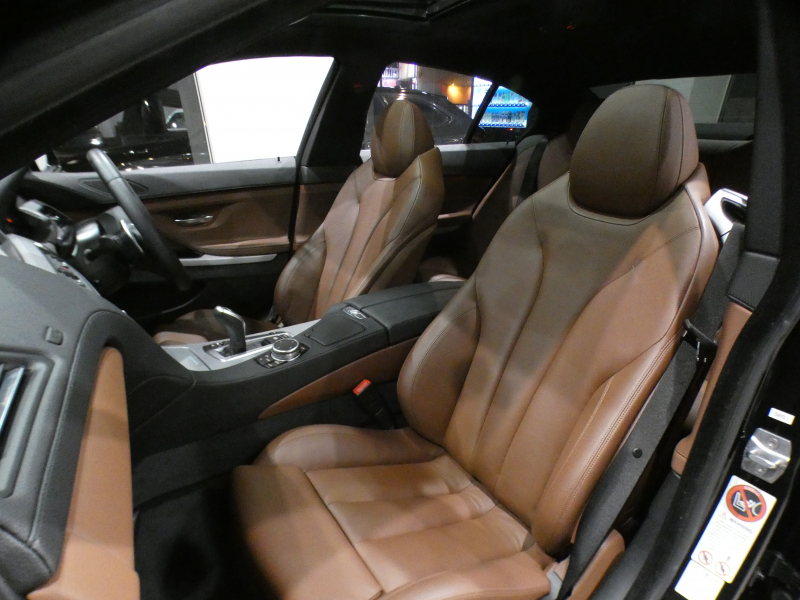 BMW 6シリーズ 【ｷｬﾝﾍﾟｰﾝ価格】640iｸﾞﾗﾝｸｰﾍﾟ Mｽﾎﾟｰﾂ　ｺﾝﾌｫA 追ACC ﾚｰﾝDW 衝突軽減 茶革 ｻﾝﾙｰﾌ iﾄﾞﾗｲﾌﾞﾅﾋﾞ(NBT-EVO) ﾍｯﾄﾞｱｯﾌﾟDSP Bｶﾒﾗ PDC LEDﾗｲﾄ Mｽﾎﾟｰﾂｴｱﾛ&19AW　2年保証