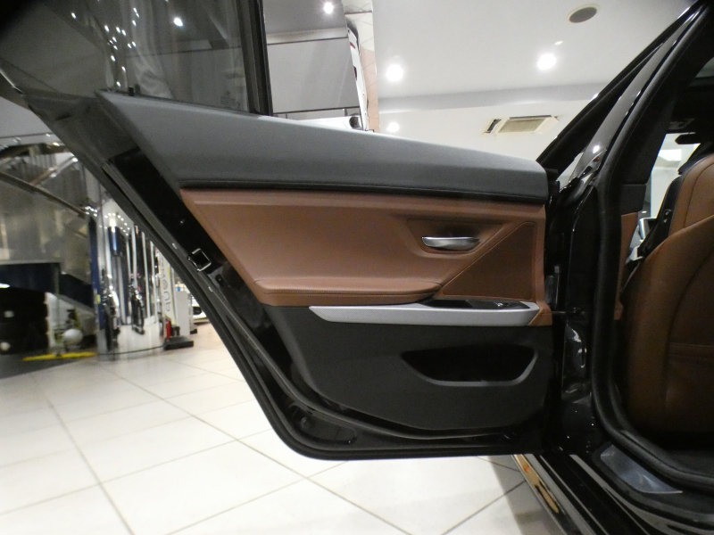 BMW 6シリーズ 【ｷｬﾝﾍﾟｰﾝ価格】640iｸﾞﾗﾝｸｰﾍﾟ Mｽﾎﾟｰﾂ　ｺﾝﾌｫA 追ACC ﾚｰﾝDW 衝突軽減 茶革 ｻﾝﾙｰﾌ iﾄﾞﾗｲﾌﾞﾅﾋﾞ(NBT-EVO) ﾍｯﾄﾞｱｯﾌﾟDSP Bｶﾒﾗ PDC LEDﾗｲﾄ Mｽﾎﾟｰﾂｴｱﾛ&19AW　2年保証