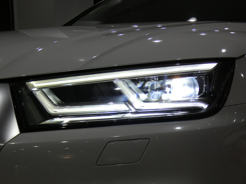 アウディ SQ5 SQ5 3.0TFSIｸﾜﾄﾛ ｱｼｽﾀﾝｽPKG　ADVｷｰ 追ACC ﾚｰﾝ&ｻｲﾄﾞｱｼｽﾄ 衝突軽減 半革 ﾋｰﾀｰ MMIﾅﾋﾞ ﾊﾞｰﾁｬﾙCP B&Oｻｳﾝﾄﾞ Bｶﾒﾗ PDC ﾏﾄﾘｸｽLED ｱﾝﾋﾞｴﾝﾄﾗｲﾄ ｵｰﾄﾃｰﾙｹﾞｰﾄ 専用ｴｸｽﾃﾘｱ&21AW ﾚｯﾄﾞｷｬﾘﾊﾟｰ 354ps　2年保証