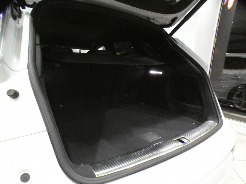 アウディ SQ5 SQ5 3.0TFSIｸﾜﾄﾛ ｱｼｽﾀﾝｽPKG　ADVｷｰ 追ACC ﾚｰﾝ&ｻｲﾄﾞｱｼｽﾄ 衝突軽減 半革 ﾋｰﾀｰ MMIﾅﾋﾞ ﾊﾞｰﾁｬﾙCP B&Oｻｳﾝﾄﾞ Bｶﾒﾗ PDC ﾏﾄﾘｸｽLED ｱﾝﾋﾞｴﾝﾄﾗｲﾄ ｵｰﾄﾃｰﾙｹﾞｰﾄ 専用ｴｸｽﾃﾘｱ&21AW ﾚｯﾄﾞｷｬﾘﾊﾟｰ 354ps　2年保証