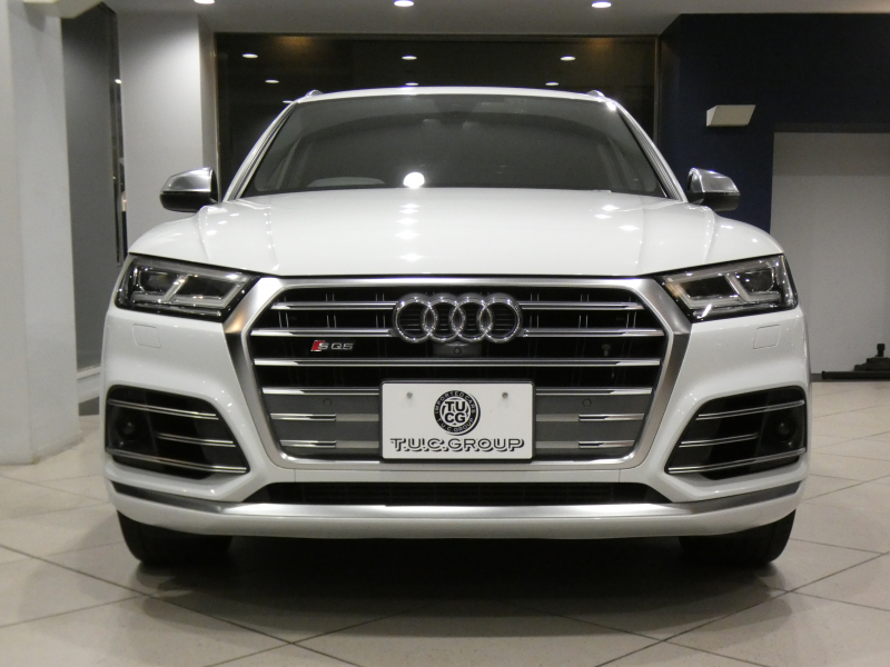 アウディ SQ5 SQ5 3.0TFSIｸﾜﾄﾛ ｱｼｽﾀﾝｽPKG　ADVｷｰ 追ACC ﾚｰﾝ&ｻｲﾄﾞｱｼｽﾄ 衝突軽減 半革 ﾋｰﾀｰ MMIﾅﾋﾞ ﾊﾞｰﾁｬﾙCP B&Oｻｳﾝﾄﾞ Bｶﾒﾗ PDC ﾏﾄﾘｸｽLED ｱﾝﾋﾞｴﾝﾄﾗｲﾄ ｵｰﾄﾃｰﾙｹﾞｰﾄ 専用ｴｸｽﾃﾘｱ&21AW ﾚｯﾄﾞｷｬﾘﾊﾟｰ 354ps　2年保証