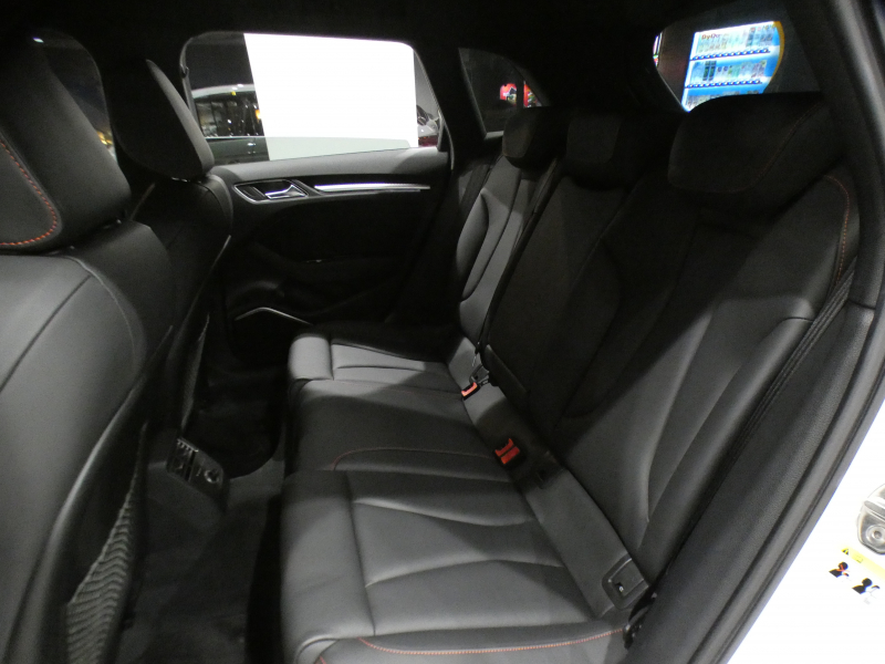 アウディ RS3 RS3ｽﾎﾟｰﾂﾊﾞｯｸ 2.5TFSIｸﾜﾄﾛ　ADVｷｰ 追ACC ﾚｰﾝ&ｻｲﾄﾞｱｼｽﾄ 黒革ｽﾎﾟｰﾂｼｰﾄ ﾋｰﾀｰ MMIﾅﾋﾞ ﾊﾞｰﾁｬﾙCP B&Oｻｳﾝﾄﾞ Bｶﾒﾗ PDC LEDﾗｲﾄ 専用ｴｸｽﾃﾘｱ&19AW ﾚｯﾄﾞｷｬﾘﾊﾟｰ 可変ﾏﾌﾗｰ SPIRIT車高調 400ps　2年保証