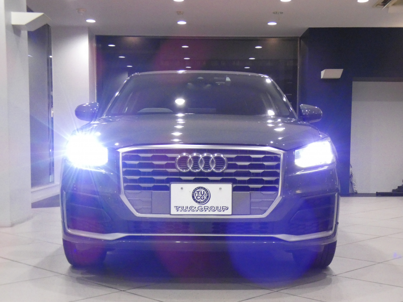 アウディ Q2 Q2 30TFSIｽﾎﾟｰﾂ Sﾗｲﾝ&ｱｼｽﾀﾝｽPKG　ADVｷｰ 追ACC ﾚｰﾝ&ｻｲﾄﾞｱｼｽﾄ ｱｳﾃﾞｨﾌﾟﾚｾﾝｽ 半革 ﾋｰﾀｰ MMIﾅﾋﾞ Bｶﾒﾗ PDC LEDﾗｲﾄ ｵｰﾄﾃｰﾙｹﾞｰﾄ Sﾗｲﾝｴｸｽﾃﾘｱ&18AW　2年保証