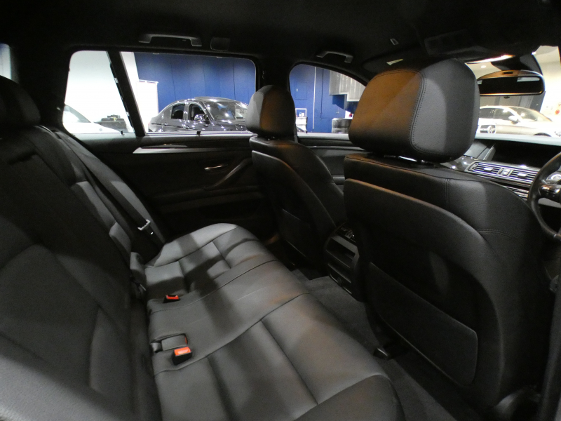 BMW 5シリーズ 528iﾂｰﾘﾝｸﾞMｽﾎﾟｰﾂ　後期 追ACC ﾚｰﾝCHW 衝突軽減 黒革 ﾋｰﾀｰ DSPﾒｰﾀｰ iﾄﾞﾗｲﾌﾞﾅﾋﾞ(NBT-EVO) Bｶﾒﾗ PDC LEDﾗｲﾄ ｵｰﾄﾃｰﾙｹﾞｰﾄ Mｽﾎﾟｰﾂｴｱﾛ&18AW 高出力EG 245ps　2年保証