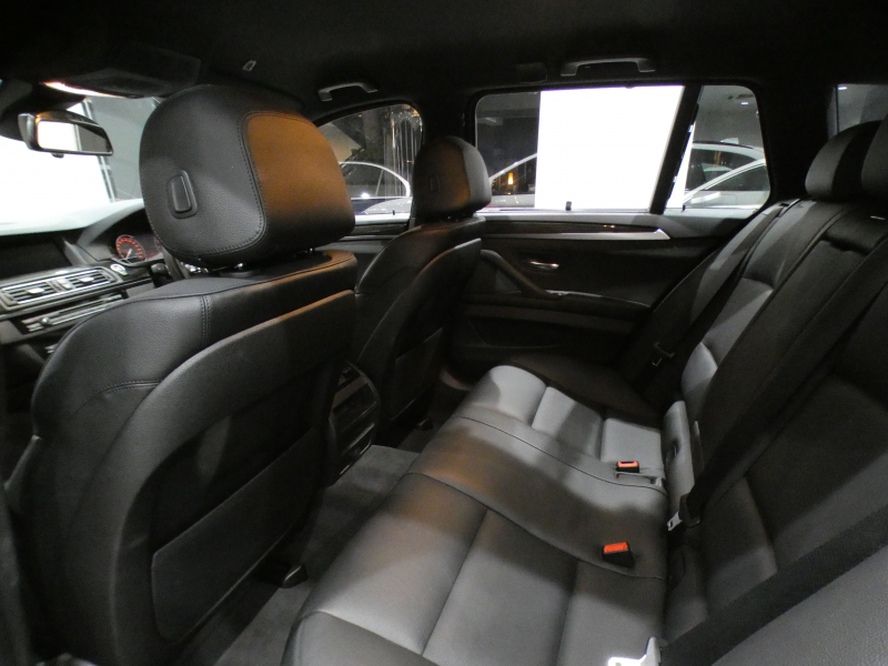 BMW 5シリーズ 528iﾂｰﾘﾝｸﾞMｽﾎﾟｰﾂ　後期 追ACC ﾚｰﾝCHW 衝突軽減 黒革 ﾋｰﾀｰ DSPﾒｰﾀｰ iﾄﾞﾗｲﾌﾞﾅﾋﾞ(NBT-EVO) Bｶﾒﾗ PDC LEDﾗｲﾄ ｵｰﾄﾃｰﾙｹﾞｰﾄ Mｽﾎﾟｰﾂｴｱﾛ&18AW 高出力EG 245ps　2年保証