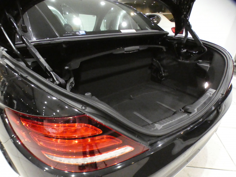 メルセデスベンツ SLCクラス SLC200ｽﾎﾟｰﾂ ﾚｰﾀﾞｰｾｰﾌﾃｨ　ｷｰﾚｽｺﾞｰ 黒革 ﾋｰﾀｰ&ｴｱｽｶｰﾌ ﾏｼﾞｯｸｽｶｲR ﾅﾋﾞTV harmank Bｶﾒﾗ PTS LEDﾗｲﾄ AMGｽﾀｲﾘﾝｸﾞ&18AW ｽﾎﾟｰﾂEX　2年保証