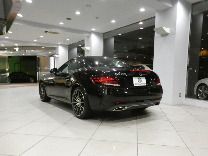 メルセデスベンツ SLCクラス SLC200ｽﾎﾟｰﾂ ﾚｰﾀﾞｰｾｰﾌﾃｨ　ｷｰﾚｽｺﾞｰ 黒革 ﾋｰﾀｰ&ｴｱｽｶｰﾌ ﾏｼﾞｯｸｽｶｲR ﾅﾋﾞTV harmank Bｶﾒﾗ PTS LEDﾗｲﾄ AMGｽﾀｲﾘﾝｸﾞ&18AW ｽﾎﾟｰﾂEX　2年保証