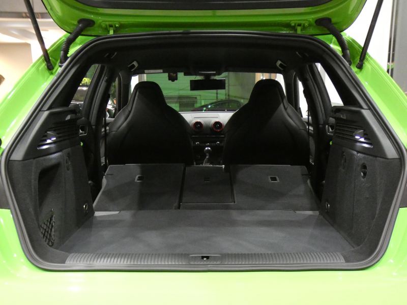 アウディ RS3 RS3ｽﾎﾟｰﾂﾊﾞｯｸ 2.5TFSIｸﾜﾄﾛ RSﾃﾞｻﾞｲﾝPKG　ADVｷｰ 追ACC ﾚｰﾝ&ｻｲﾄﾞｱｼｽﾄ RSｽﾎﾟｰﾂｼｰﾄ ﾋｰﾀｰ MMIﾅﾋﾞ ﾊﾞｰﾁｬﾙCP B&Oｻｳﾝﾄﾞ Bｶﾒﾗ PDC ﾏﾄﾘｸｽLED 専用ｴｸｽﾃﾘｱ&19AW ﾚｯﾄﾞｷｬﾘﾊﾟｰ ﾏｸﾞﾈﾃｨｯｸR 可変ﾏﾌﾗｰ 400ps　2年保証