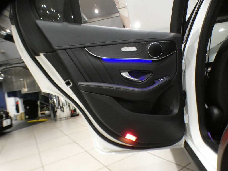 メルセデスベンツ GLC GLC220d 4MATICｸｰﾍﾟ AMGﾗｲﾝ&ﾚｰﾀﾞｰｾｰﾌﾃｨ　後期 黒半革 全席ﾋｰﾀｰ ｻﾝﾙｰﾌ MBUX Meｺﾈ 全周囲ｶﾒﾗ PTS ﾜｲﾔﾚｽCH ﾏﾙﾁﾋﾞｰﾑLED ｱﾝﾋﾞｴﾝﾄﾗｲﾄ AMGｽﾀｲﾘﾝｸﾞ&19AW　2年保証