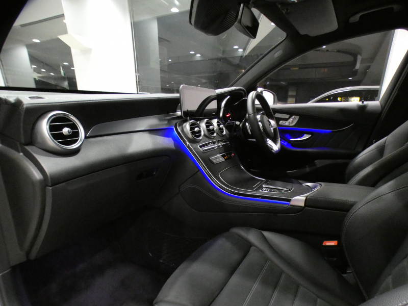 メルセデスベンツ GLC GLC220d 4MATICｸｰﾍﾟ AMGﾗｲﾝ&ﾚｰﾀﾞｰｾｰﾌﾃｨ　後期 黒半革 全席ﾋｰﾀｰ ｻﾝﾙｰﾌ MBUX Meｺﾈ 全周囲ｶﾒﾗ PTS ﾜｲﾔﾚｽCH ﾏﾙﾁﾋﾞｰﾑLED ｱﾝﾋﾞｴﾝﾄﾗｲﾄ AMGｽﾀｲﾘﾝｸﾞ&19AW　2年保証