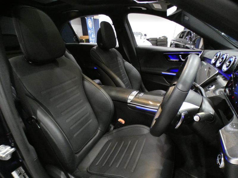 メルセデスベンツ Cクラス C200 AVG AMGﾗｲﾝ&ﾚｻﾞｰEXC&ﾍﾞｰｼｯｸPKG ISG搭載　1ｵｰﾅｰ 黒革 ﾊﾟﾉﾗﾏSR  MBUXARﾅﾋﾞ TV 全周囲ｶﾒﾗ PTS carplay ﾜｲﾔﾚｽCH ﾍｯﾄﾞｱｯﾌﾟDSP ﾃﾞｼﾞﾀﾙｺｯｸﾋﾟｯﾄDSP ｵｰﾄﾄﾗﾝｸ DIGITALﾗｲﾄ AMGｽﾀｲﾘﾝｸﾞ&18AW ﾘｱｱｸｽﾙｽﾃｱﾘﾝｸﾞ　2年保証