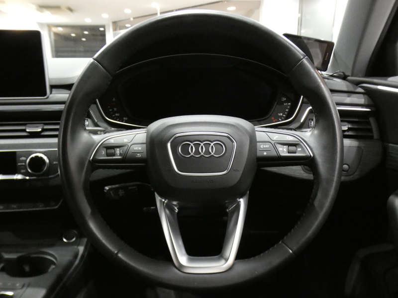 アウディ A4 A4 ｵｰﾙﾛｰﾄﾞｸﾜﾄﾛ ﾗｸﾞｼﾞｭｱﾘｰ&ｱｼｽﾀﾝｽPKG　ADVｷｰ 追ACC ﾚｰﾝ&ｻｲﾄﾞｱｼｽﾄ ｱｳﾃﾞｨﾌﾟﾚｾﾝｽ MMIﾅﾋﾞ ﾊﾞｰﾁｬﾙCP 全周囲ｶﾒﾗ PDC ﾊﾟｰｸｱｼｽﾄ ｵｰﾄﾃｰﾙｹﾞｰﾄ ﾏﾄﾘｸｽLED 17AW　2年保証