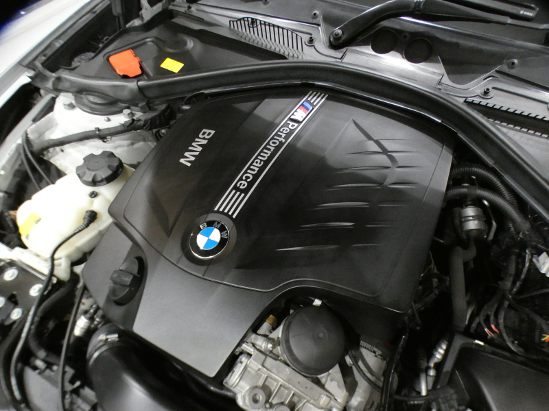 BMW 1シリーズ M135i ﾊﾟｰｷﾝｸﾞｻﾎﾟｰﾄPKG　ｺﾝﾌｫA ﾍｷｻｺﾞﾝｸﾛｽｼｰﾄ ｱﾝﾄﾞﾛｲﾄﾞﾓﾆﾀｰ(純正ﾅﾋﾞ表示可) BTｵｰﾃﾞｨｵ Bｶﾒﾗ Rｾﾝｻｰ ｷｾﾉﾝ 専用ｴｸｽﾃﾘｱ&18AW 320ps　2年保証