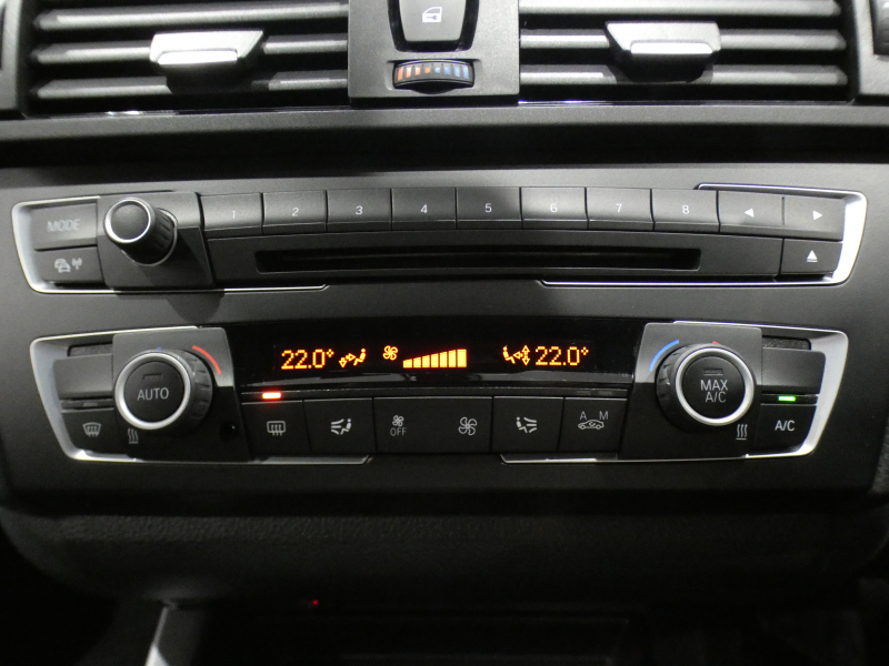 BMW 1シリーズ M135i ﾊﾟｰｷﾝｸﾞｻﾎﾟｰﾄPKG　ｺﾝﾌｫA ﾍｷｻｺﾞﾝｸﾛｽｼｰﾄ ｱﾝﾄﾞﾛｲﾄﾞﾓﾆﾀｰ(純正ﾅﾋﾞ表示可) BTｵｰﾃﾞｨｵ Bｶﾒﾗ Rｾﾝｻｰ ｷｾﾉﾝ 専用ｴｸｽﾃﾘｱ&18AW 320ps　2年保証