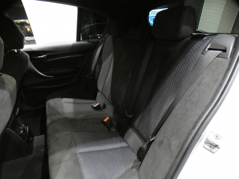 BMW 1シリーズ M135i ﾊﾟｰｷﾝｸﾞｻﾎﾟｰﾄPKG　ｺﾝﾌｫA ﾍｷｻｺﾞﾝｸﾛｽｼｰﾄ ｱﾝﾄﾞﾛｲﾄﾞﾓﾆﾀｰ(純正ﾅﾋﾞ表示可) BTｵｰﾃﾞｨｵ Bｶﾒﾗ Rｾﾝｻｰ ｷｾﾉﾝ 専用ｴｸｽﾃﾘｱ&18AW 320ps　2年保証