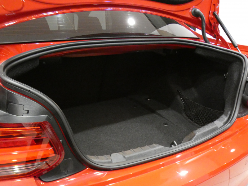 BMW 2シリーズ M240iｸｰﾍﾟ　後期 追ACC ﾚｰﾝDW 衝突軽減 黒革 ﾋｰﾀｰ iﾄﾞﾗｲﾌﾞﾅﾋﾞ(第6世代ﾀｯﾁP対応) Bｶﾒﾗ PDC LEDﾗｲﾄ&ﾃｰﾙﾗﾝﾌﾟ MﾊﾟﾌｫFｽﾎﾟｲﾗｰ&ｶｰﾎﾞﾝｽﾎﾟｲﾗｰ 専用ｴｸｽﾃﾘｱ&18AW B58EG 340ps　2年保証