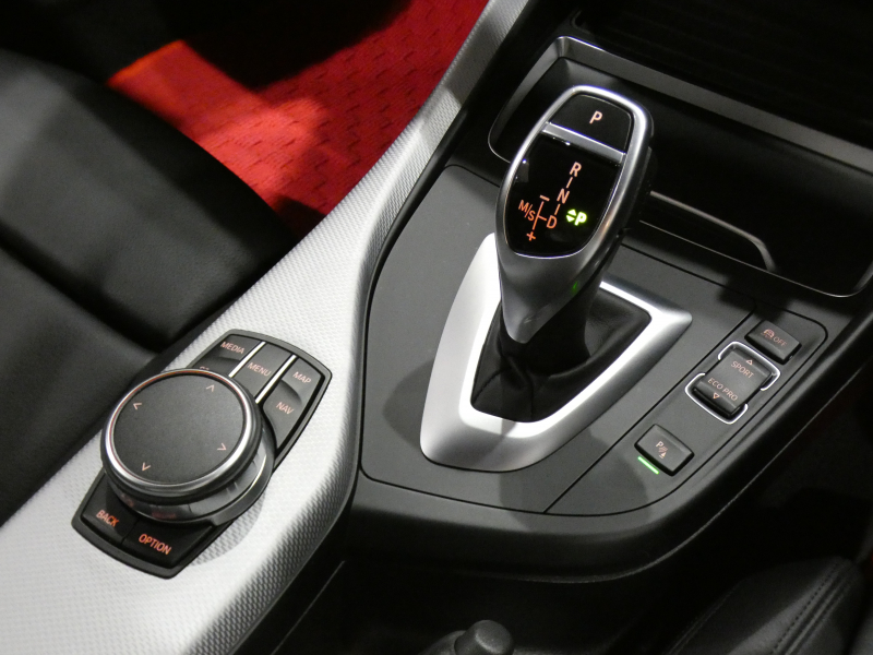 BMW 2シリーズ M240iｸｰﾍﾟ　後期 追ACC ﾚｰﾝDW 衝突軽減 黒革 ﾋｰﾀｰ iﾄﾞﾗｲﾌﾞﾅﾋﾞ(第6世代ﾀｯﾁP対応) Bｶﾒﾗ PDC LEDﾗｲﾄ&ﾃｰﾙﾗﾝﾌﾟ MﾊﾟﾌｫFｽﾎﾟｲﾗｰ&ｶｰﾎﾞﾝｽﾎﾟｲﾗｰ 専用ｴｸｽﾃﾘｱ&18AW B58EG 340ps　2年保証