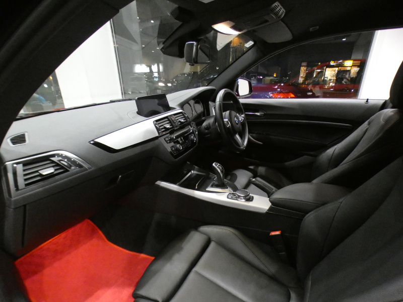 BMW 2シリーズ M240iｸｰﾍﾟ　後期 追ACC ﾚｰﾝDW 衝突軽減 黒革 ﾋｰﾀｰ iﾄﾞﾗｲﾌﾞﾅﾋﾞ(第6世代ﾀｯﾁP対応) Bｶﾒﾗ PDC LEDﾗｲﾄ&ﾃｰﾙﾗﾝﾌﾟ MﾊﾟﾌｫFｽﾎﾟｲﾗｰ&ｶｰﾎﾞﾝｽﾎﾟｲﾗｰ 専用ｴｸｽﾃﾘｱ&18AW B58EG 340ps　2年保証