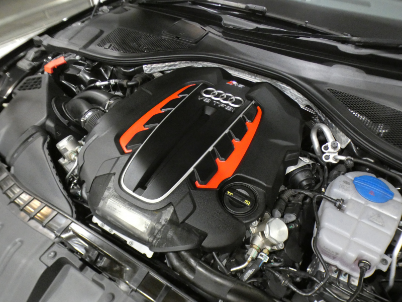 アウディ RS7 RS7ｽﾎﾟｰﾂﾊﾞｯｸ 4.0TFSIｸﾜﾄﾛ　1ｵｰﾅｰ ｱｼｽﾀﾝｽｼｽﾃﾑ 追ACC ﾚｰﾝ&ｻｲﾄﾞｱｼｽﾄ ﾌﾞﾚｰｷﾌﾟﾚW 黒革 ｻﾝﾙｰﾌ ｱﾙｶﾝﾀｰﾗﾙｰﾌ MMIﾅﾋﾞTV BOSE Bｶﾒﾗ PDC LEDﾗｲﾄ 専用ｴｸｽﾃﾘｱ&21AW 可変ﾏﾌﾗｰ 560ps　2年保証