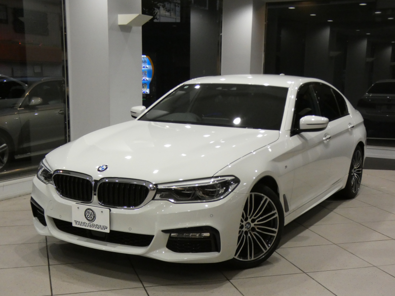 BMW 5シリーズ 523i Mｽﾎﾟｰﾂ ﾊｲﾗｲﾝPKG　ｺﾝﾌｫA Dｱｼｽﾄ+ 追ACC ﾚｰﾝCHW 衝突軽減 黒革 全席ﾋｰﾀｰ iﾄﾞﾗｲﾌﾞﾅﾋﾞ(第6世代ﾀｯﾁP対応) 全周囲ｶﾒﾗ PDC LEDﾗｲﾄ ｵｰﾄﾄﾗﾝｸ Mｽﾎﾟｰﾂｴｱﾛ&19AW ﾄﾗﾝｸｽﾎﾟｲﾗｰ　2年保証