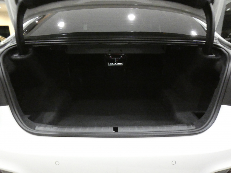 BMW 5シリーズ 523i Mｽﾎﾟｰﾂ ﾊｲﾗｲﾝPKG　ｺﾝﾌｫA Dｱｼｽﾄ+ 追ACC ﾚｰﾝCHW 衝突軽減 黒革 全席ﾋｰﾀｰ iﾄﾞﾗｲﾌﾞﾅﾋﾞ(第6世代ﾀｯﾁP対応) 全周囲ｶﾒﾗ PDC LEDﾗｲﾄ ｵｰﾄﾄﾗﾝｸ Mｽﾎﾟｰﾂｴｱﾛ&19AW ﾄﾗﾝｸｽﾎﾟｲﾗｰ　2年保証