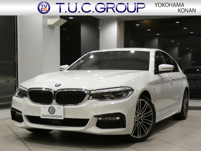 BMW 5シリーズ 523i Mｽﾎﾟｰﾂ ﾊｲﾗｲﾝPKG　ｺﾝﾌｫA Dｱｼｽﾄ+ 追ACC ﾚｰﾝCHW 衝突軽減 黒革 全席ﾋｰﾀｰ iﾄﾞﾗｲﾌﾞﾅﾋﾞ(第6世代ﾀｯﾁP対応) 全周囲ｶﾒﾗ PDC LEDﾗｲﾄ ｵｰﾄﾄﾗﾝｸ Mｽﾎﾟｰﾂｴｱﾛ&19AW ﾄﾗﾝｸｽﾎﾟｲﾗｰ　2年保証