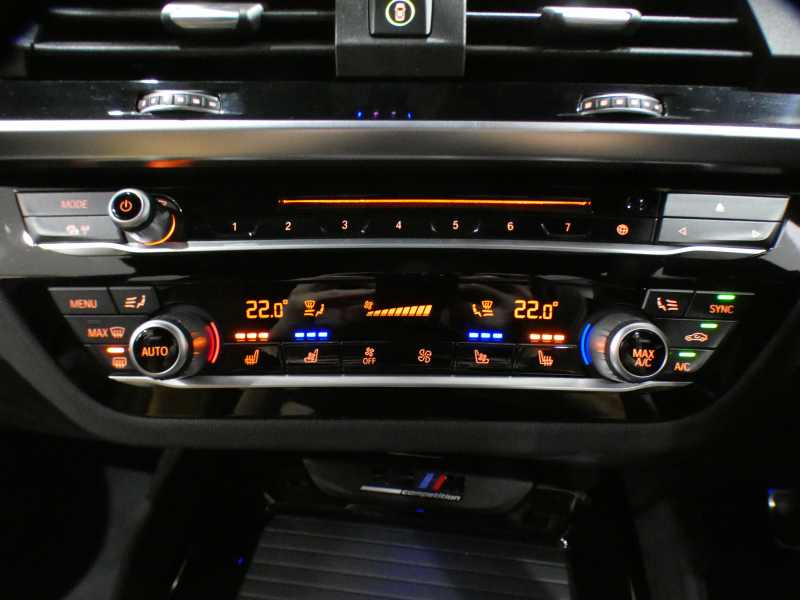 BMW Mシリーズ X3 Mｺﾝﾍﾟﾃｨｼｮﾝ　ｺﾝﾌｫA Dｱｼｽﾄ+ 追ACC ﾚｰﾝCHW 衝突軽減 黒&ﾍﾞｰｼﾞｭ革 ﾋｰﾀｰ&ﾍﾞﾝﾁﾚｰﾀｰ iﾄﾞﾗｲﾌﾞﾅﾋﾞﾗｲﾌﾞCP harman/K ｼﾞｪｽﾁｬｰC ﾍｯﾄﾞｱｯﾌﾟDSP LEDﾗｲﾄ 専用ｴｸｽﾃﾘｱ&21AW 3Dﾃﾞｻﾞｲﾝｽﾎﾟｲﾗｰ 510ps　2年保証