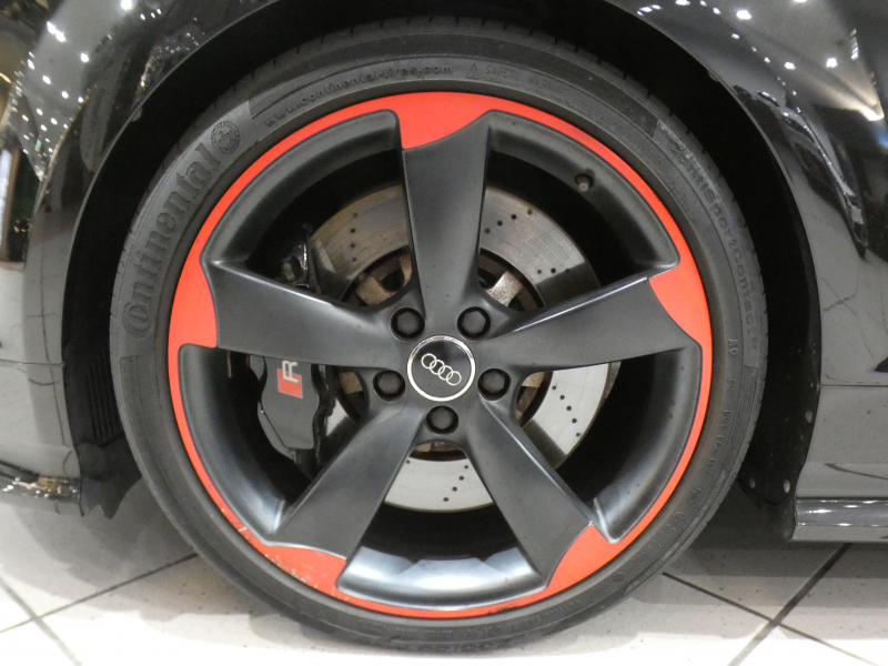 アウディ TT RS クーペ TTRSﾌﾟﾗｽｸｰﾍﾟ　黒革 ﾋｰﾀｰ SDﾅﾋﾞTV BTｵｰﾃﾞｨｵ Bｶﾒﾗ Rｾﾝｻｰ ｷｾﾉﾝ 専用ｴｸｽﾃﾘｱ&19AW ﾘｱｳｲﾝｸﾞ 360ps　2年保証