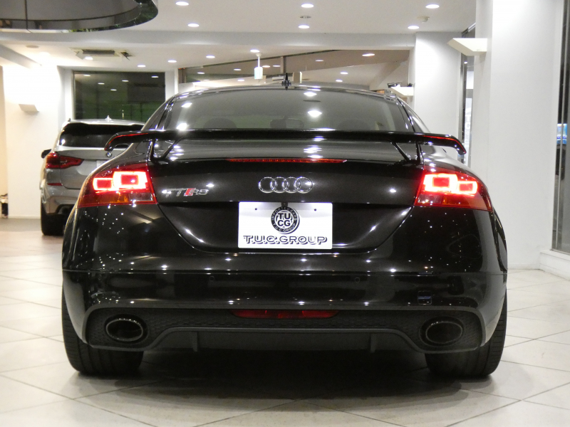 アウディ TT RS クーペ TTRSﾌﾟﾗｽｸｰﾍﾟ　黒革 ﾋｰﾀｰ SDﾅﾋﾞTV BTｵｰﾃﾞｨｵ Bｶﾒﾗ Rｾﾝｻｰ ｷｾﾉﾝ 専用ｴｸｽﾃﾘｱ&19AW ﾘｱｳｲﾝｸﾞ 360ps　2年保証