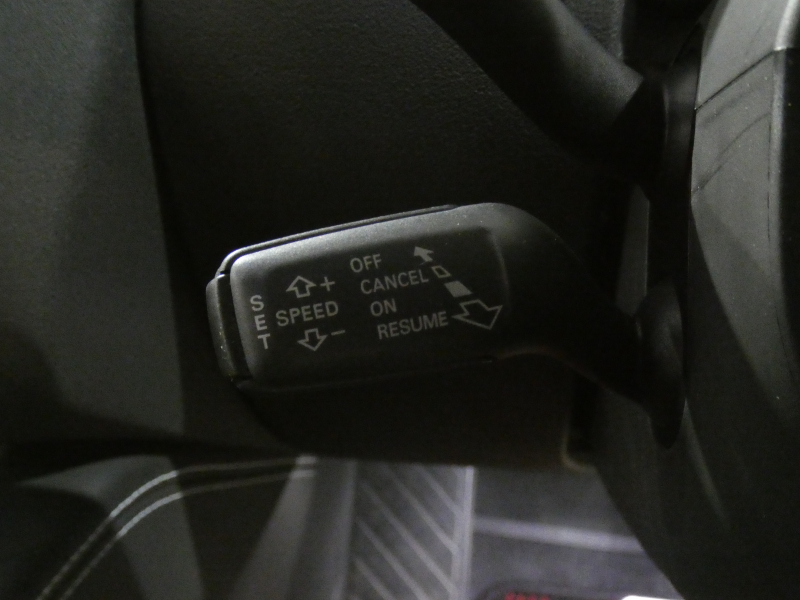 アウディ TT RS クーペ TTRSﾌﾟﾗｽｸｰﾍﾟ　黒革 ﾋｰﾀｰ SDﾅﾋﾞTV BTｵｰﾃﾞｨｵ Bｶﾒﾗ Rｾﾝｻｰ ｷｾﾉﾝ 専用ｴｸｽﾃﾘｱ&19AW ﾘｱｳｲﾝｸﾞ 360ps　2年保証