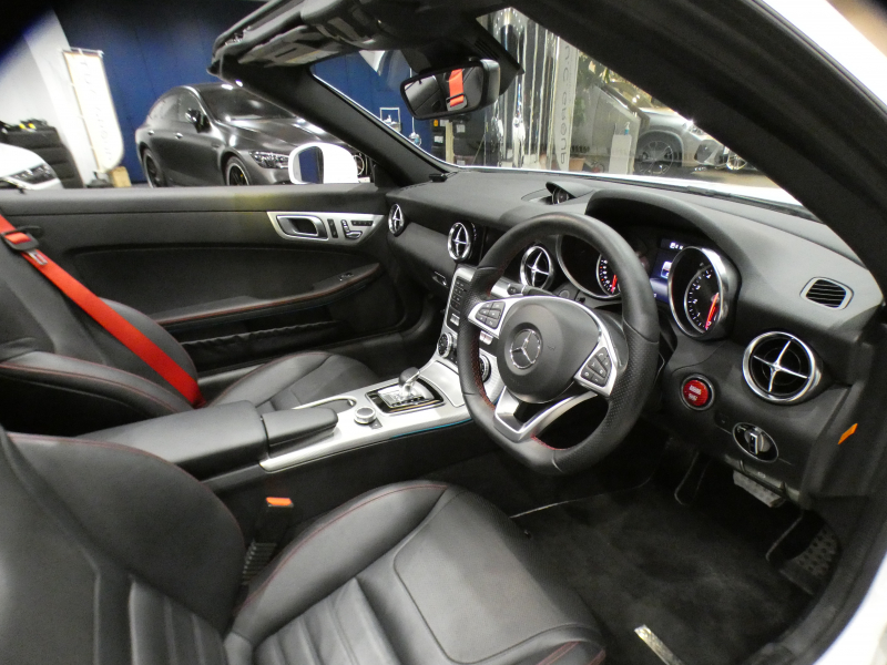 メルセデスベンツ SLCクラス SLC180ｽﾎﾟｰﾂ ﾚｰﾀﾞｰｾｰﾌﾃｨPKG　ｷｰﾚｽｺﾞｰ 黒革 ﾋｰﾀｰ ﾅﾋﾞTV carplay Bｶﾒﾗ LEDﾗｲﾄ AMGｽﾀｲﾘﾝｸﾞ&18AW　2年保証