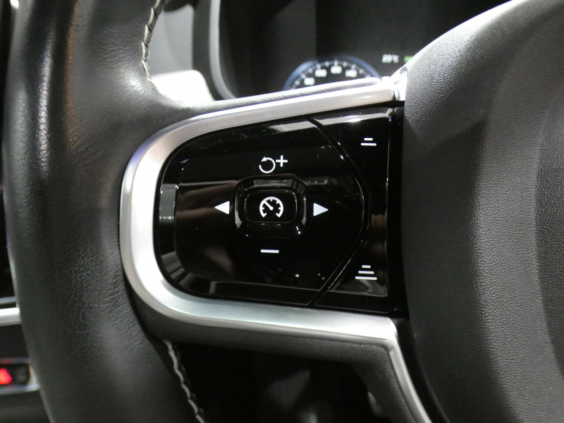 ボルボ V90 V90 B6 AWD Rﾃﾞｻﾞｲﾝ　ｼﾃｨｾｰﾌ 追ACC･LKA･ LCMA ｽﾃｱﾋｰﾀｰ 白革 全席ﾋｰﾀｰ ﾊﾟﾉﾗﾏSR ﾀｯﾁｽｸﾘｰﾝHDDﾅﾋﾞTV B&Wｻｳﾝﾄﾞ 全周ｶﾒﾗ PDC ﾍｯﾄﾞｱｯﾌﾟDSP LEDﾗｲﾄ ｵｰﾄﾃｰﾙｹﾞｰﾄ Rﾃﾞｻﾞｲﾝ専用ｴｸｽﾃﾘｱ&20AW B6ｴﾝｼﾞﾝ +ﾓｰﾀｰ　2年保証