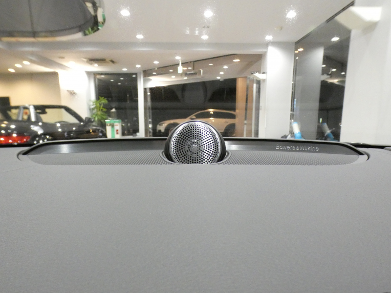 ボルボ V90 V90 B6 AWD Rﾃﾞｻﾞｲﾝ　ｼﾃｨｾｰﾌ 追ACC･LKA･ LCMA ｽﾃｱﾋｰﾀｰ 白革 全席ﾋｰﾀｰ ﾊﾟﾉﾗﾏSR ﾀｯﾁｽｸﾘｰﾝHDDﾅﾋﾞTV B&Wｻｳﾝﾄﾞ 全周ｶﾒﾗ PDC ﾍｯﾄﾞｱｯﾌﾟDSP LEDﾗｲﾄ ｵｰﾄﾃｰﾙｹﾞｰﾄ Rﾃﾞｻﾞｲﾝ専用ｴｸｽﾃﾘｱ&20AW B6ｴﾝｼﾞﾝ +ﾓｰﾀｰ　2年保証