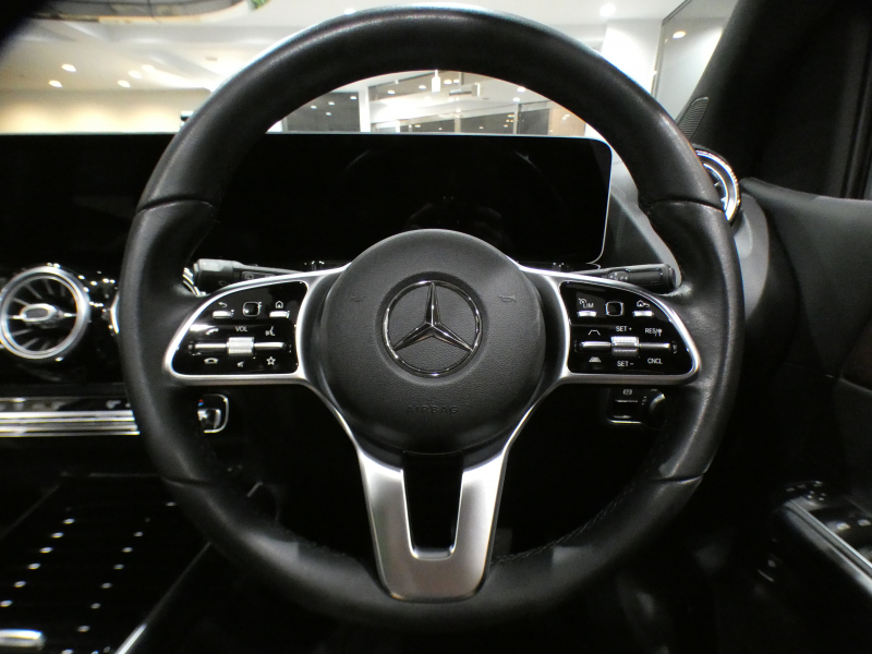 メルセデスベンツ Bクラス B180 ﾚｻﾞｰｴｸｽｸﾙｰｼﾌﾞ&ｱﾄﾞﾊﾞﾝｽﾄPKG　ｷｰﾚｽｺﾞｰ 黒革 ﾊﾟﾉﾗﾏSR MBUX TV 全周囲ｶﾒﾗ PTS ﾍｯﾄﾞｱｯﾌﾟDSP Meｺﾈ ｱﾄﾞﾊﾞﾝｽﾄｻｳﾝﾄﾞ LEDﾗｲﾄ ｱﾝﾋﾞｴﾝﾄﾗｲﾄ ｵｰﾄﾃｰﾙｹﾞｰﾄ 純正前後Dﾚｺ　2年保証