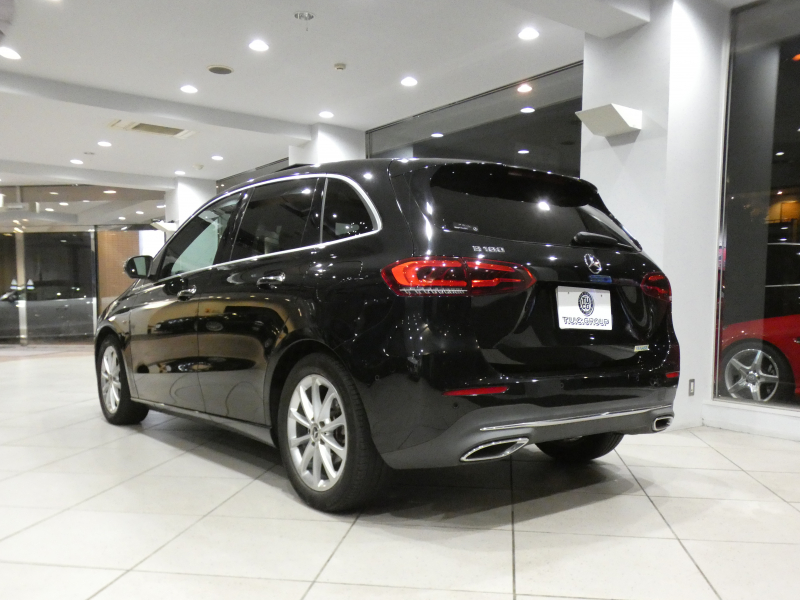 メルセデスベンツ Bクラス B180 ﾚｻﾞｰｴｸｽｸﾙｰｼﾌﾞ&ｱﾄﾞﾊﾞﾝｽﾄPKG　ｷｰﾚｽｺﾞｰ 黒革 ﾊﾟﾉﾗﾏSR MBUX TV 全周囲ｶﾒﾗ PTS ﾍｯﾄﾞｱｯﾌﾟDSP Meｺﾈ ｱﾄﾞﾊﾞﾝｽﾄｻｳﾝﾄﾞ LEDﾗｲﾄ ｱﾝﾋﾞｴﾝﾄﾗｲﾄ ｵｰﾄﾃｰﾙｹﾞｰﾄ 純正前後Dﾚｺ　2年保証