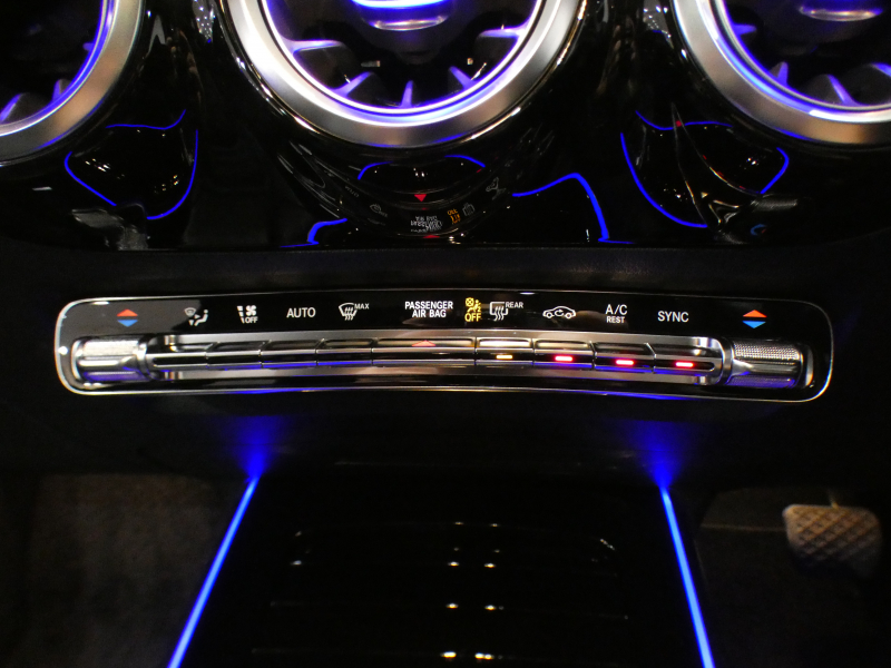 メルセデスベンツ Bクラス B180 ﾚｻﾞｰｴｸｽｸﾙｰｼﾌﾞ&ｱﾄﾞﾊﾞﾝｽﾄPKG　ｷｰﾚｽｺﾞｰ 黒革 ﾊﾟﾉﾗﾏSR MBUX TV 全周囲ｶﾒﾗ PTS ﾍｯﾄﾞｱｯﾌﾟDSP Meｺﾈ ｱﾄﾞﾊﾞﾝｽﾄｻｳﾝﾄﾞ LEDﾗｲﾄ ｱﾝﾋﾞｴﾝﾄﾗｲﾄ ｵｰﾄﾃｰﾙｹﾞｰﾄ 純正前後Dﾚｺ　2年保証