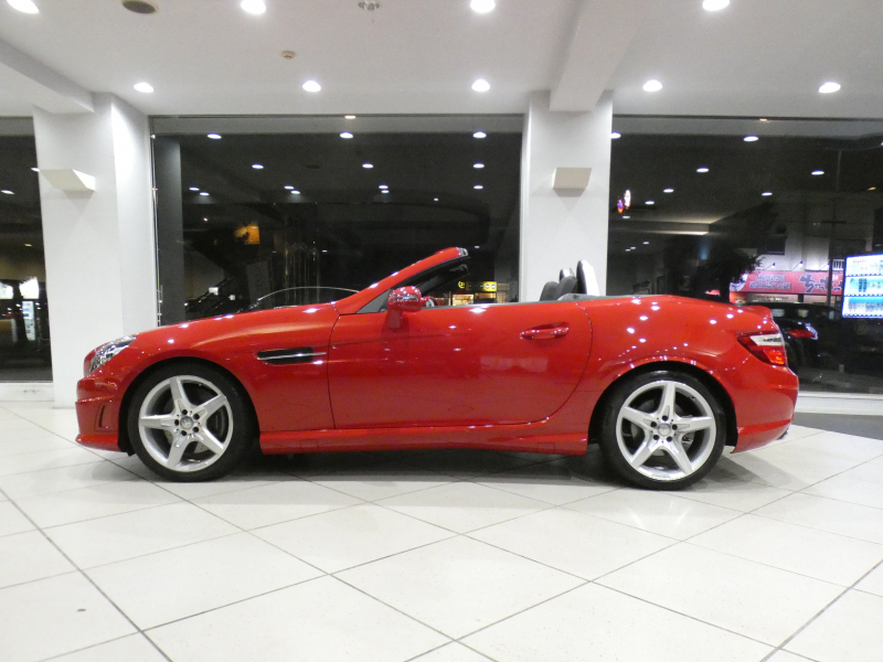 メルセデスベンツ SLKクラス SLK200 ﾄﾚﾝﾄﾞ+ ﾚｰﾀﾞｰｾｰﾌﾃｨPKG　最終ﾓﾃﾞﾙ 黒革 ﾋｰﾀｰ&ｴｱｽｶｰﾌ ﾅﾋﾞTV BTｵｰﾃﾞｨｵ ｷｾﾉﾝ ｲﾝﾃﾘｼﾞｪﾝﾄﾗｲﾄ AMGｽﾀｲﾘﾝｸﾞ&18AW FOXﾏﾌﾗｰ　2年保証