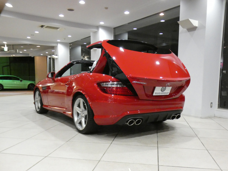 メルセデスベンツ SLKクラス SLK200 ﾄﾚﾝﾄﾞ+ ﾚｰﾀﾞｰｾｰﾌﾃｨPKG　最終ﾓﾃﾞﾙ 黒革 ﾋｰﾀｰ&ｴｱｽｶｰﾌ ﾅﾋﾞTV BTｵｰﾃﾞｨｵ ｷｾﾉﾝ ｲﾝﾃﾘｼﾞｪﾝﾄﾗｲﾄ AMGｽﾀｲﾘﾝｸﾞ&18AW FOXﾏﾌﾗｰ　2年保証