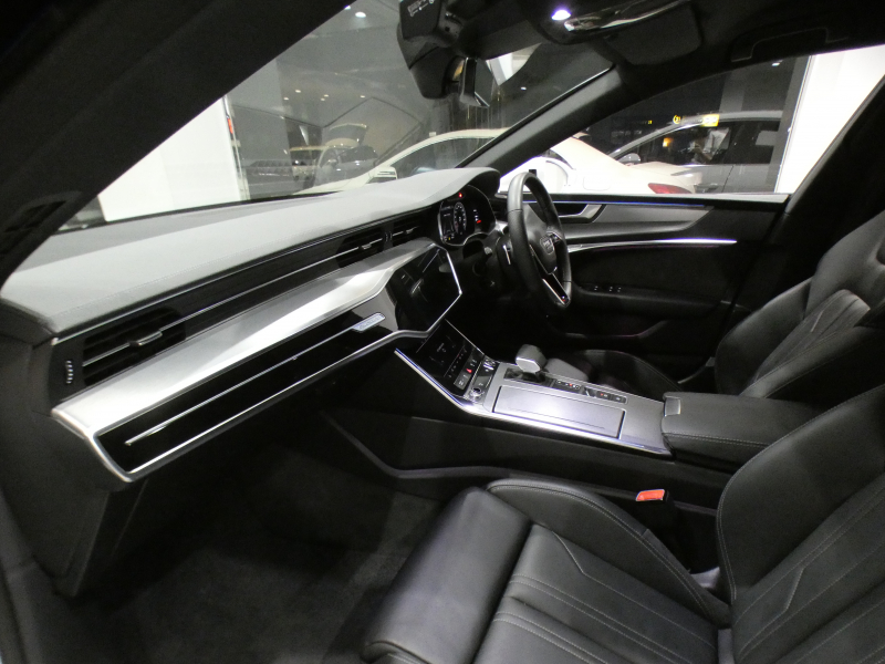 アウディ A7 A7ｽﾎﾟｰﾂﾊﾞｯｸ 55TFSIｸﾜﾄﾛ Sﾗｲﾝ&ｱｼｽﾀﾝｽPKG　ADVｷｰ 追ACC ﾚｰﾝ&ｻｲﾄﾞｱｼｽﾄ 黒革 ﾋｰﾀｰ ﾀｯﾁﾚｽﾎﾟﾝｽ付MMIﾅﾋﾞ ﾊﾞｰﾁｬﾙCP+ 全周囲ｶﾒﾗ PDC ﾚｰｻﾞｰﾏﾄﾘｸｽLED ﾗｲﾄｱﾆﾒｰｼｮﾝ Sﾗｲﾝｴｸｽﾃﾘｱ&20AW　2年保証