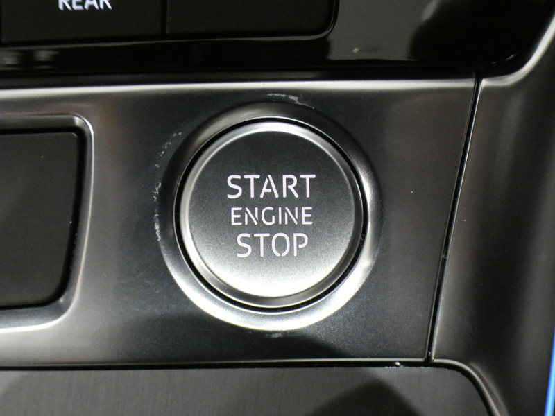 アウディ A7 A7ｽﾎﾟｰﾂﾊﾞｯｸ 55TFSIｸﾜﾄﾛ Sﾗｲﾝ&ｱｼｽﾀﾝｽPKG　ADVｷｰ 追ACC ﾚｰﾝ&ｻｲﾄﾞｱｼｽﾄ 黒革 ﾋｰﾀｰ ﾀｯﾁﾚｽﾎﾟﾝｽ付MMIﾅﾋﾞ ﾊﾞｰﾁｬﾙCP+ 全周囲ｶﾒﾗ PDC ﾚｰｻﾞｰﾏﾄﾘｸｽLED ﾗｲﾄｱﾆﾒｰｼｮﾝ Sﾗｲﾝｴｸｽﾃﾘｱ&20AW　2年保証