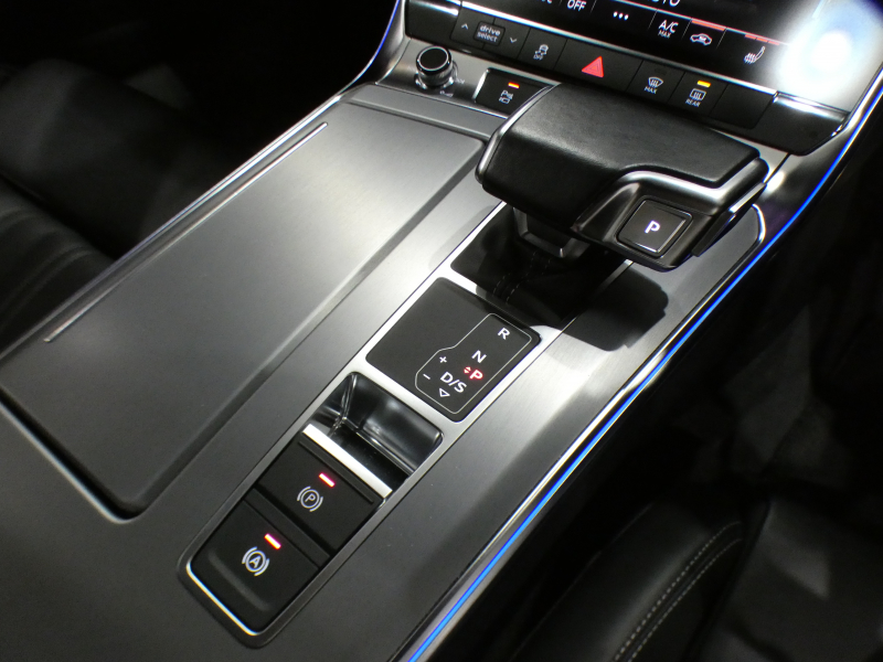 アウディ A6アバント A6ｱﾊﾞﾝﾄ 45TFSIｸﾜﾄﾛ Sﾗｲﾝ ｱｼｽﾀﾝｽPKG　ADVｷｰ 追ACC ﾚｰﾝ&ｻｲﾄﾞｱｼｽﾄ ｱｳﾃﾞｨﾌﾟﾚｾﾝｽ ﾀｯﾁﾚｽﾎﾟﾝｽ付MMIﾅﾋﾞ ﾊﾞｰﾁｬﾙCP+ 全周囲ｶﾒﾗ PDC HDﾏﾄﾘｸｽLED ｱﾝﾋﾞｴﾝﾄﾗｲﾄ ｵｰﾄﾃｰﾙｹﾞｰﾄ Sﾗｲﾝｴｸｽﾃﾘｱ&19AW　2年保証