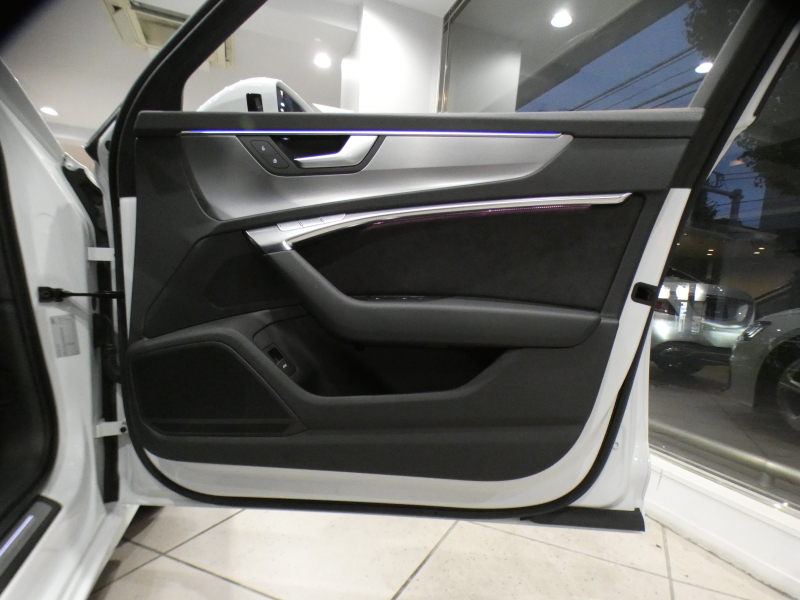 アウディ A6アバント A6ｱﾊﾞﾝﾄ 45TFSIｸﾜﾄﾛ Sﾗｲﾝ ｱｼｽﾀﾝｽPKG　ADVｷｰ 追ACC ﾚｰﾝ&ｻｲﾄﾞｱｼｽﾄ ｱｳﾃﾞｨﾌﾟﾚｾﾝｽ ﾀｯﾁﾚｽﾎﾟﾝｽ付MMIﾅﾋﾞ ﾊﾞｰﾁｬﾙCP+ 全周囲ｶﾒﾗ PDC HDﾏﾄﾘｸｽLED ｱﾝﾋﾞｴﾝﾄﾗｲﾄ ｵｰﾄﾃｰﾙｹﾞｰﾄ Sﾗｲﾝｴｸｽﾃﾘｱ&19AW　2年保証