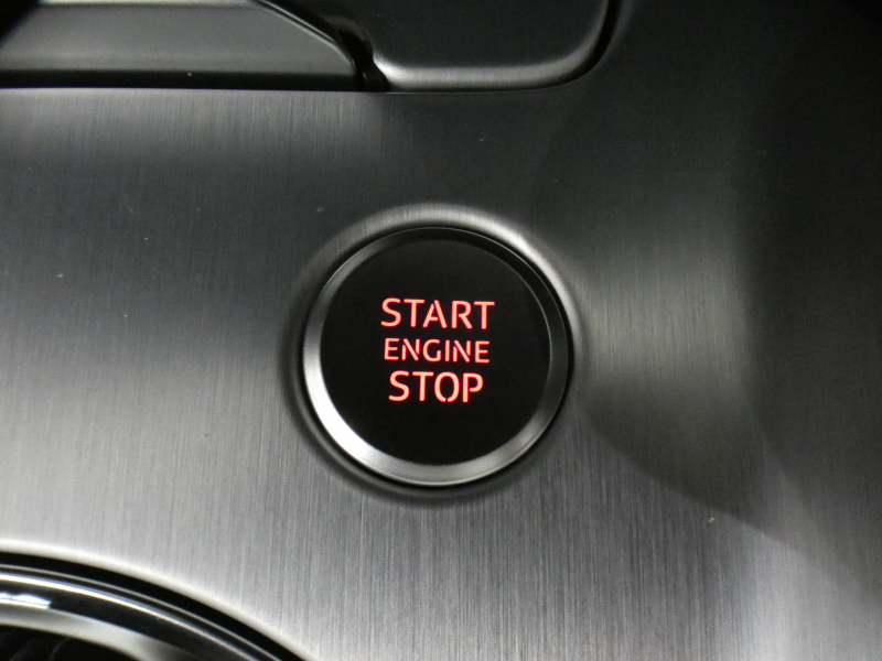 アウディ TTクーペ TTｸｰﾍﾟ2.0TFSIｸﾜﾄﾛ Sﾗｲﾝ　ADVｷｰ 半革 MMIﾅﾋﾞTV ﾊﾞｰﾁｬﾙCP BTｵｰﾃﾞｨｵ Rｾﾝｻｰ LEDﾗｲﾄ Sﾗｲﾝｴｸｽﾃﾘｱ BBS18ｲﾝﾁAW　2年保証