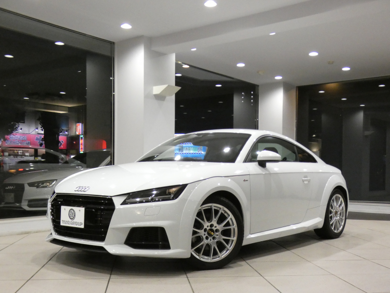 アウディ TTクーペ TTｸｰﾍﾟ2.0TFSIｸﾜﾄﾛ Sﾗｲﾝ　ADVｷｰ 半革 MMIﾅﾋﾞTV ﾊﾞｰﾁｬﾙCP BTｵｰﾃﾞｨｵ Rｾﾝｻｰ LEDﾗｲﾄ Sﾗｲﾝｴｸｽﾃﾘｱ BBS18ｲﾝﾁAW　2年保証