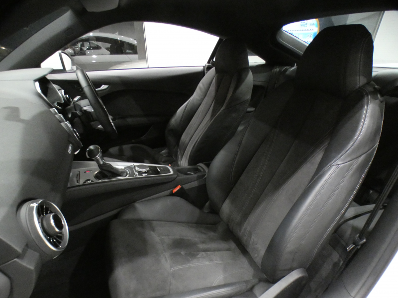 アウディ TTクーペ TTｸｰﾍﾟ2.0TFSIｸﾜﾄﾛ Sﾗｲﾝ　ADVｷｰ 半革 MMIﾅﾋﾞTV ﾊﾞｰﾁｬﾙCP BTｵｰﾃﾞｨｵ Rｾﾝｻｰ LEDﾗｲﾄ Sﾗｲﾝｴｸｽﾃﾘｱ BBS18ｲﾝﾁAW　2年保証