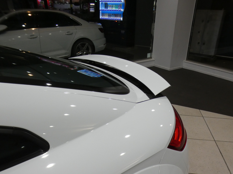 アウディ TTクーペ TTｸｰﾍﾟ2.0TFSIｸﾜﾄﾛ Sﾗｲﾝ　ADVｷｰ 半革 MMIﾅﾋﾞTV ﾊﾞｰﾁｬﾙCP BTｵｰﾃﾞｨｵ Rｾﾝｻｰ LEDﾗｲﾄ Sﾗｲﾝｴｸｽﾃﾘｱ BBS18ｲﾝﾁAW　2年保証