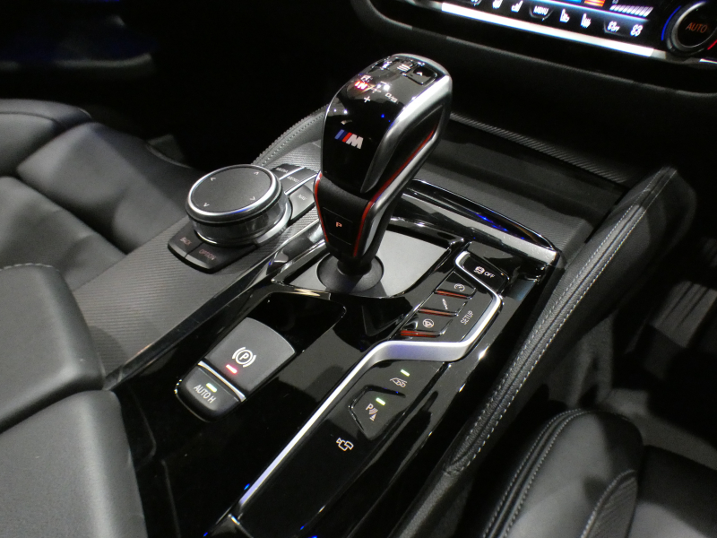 BMW Mシリーズ M5 ｺﾝﾌｫｰﾄPKG　Dｱｼｽﾄ+ 追ACC ﾚｰﾝCHW 衝突軽減 黒革 ﾏｯｻｰｼﾞ ﾋｰﾀｰ&ﾍﾞﾝﾁﾚｰﾀｰ ☆B&Wｻｳﾝﾄﾞ iﾄﾞﾗｲﾌﾞﾅﾋﾞ(第6世代 ﾀｯﾁP対応) 全周囲ｶﾒﾗ PDC ﾍｯﾄﾞUDSP ﾅｲﾄﾋﾞｼﾞｮﾝ LEDﾗｲﾄ ｱﾝﾋﾞｴﾝﾄｴｱP 専用ｴｸｽﾃﾘｱ&20AW ｽﾎﾟｰﾂEX 600ps　2年保証　