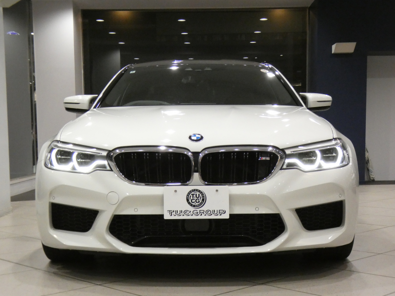 BMW Mシリーズ M5 ｺﾝﾌｫｰﾄPKG　Dｱｼｽﾄ+ 追ACC ﾚｰﾝCHW 衝突軽減 黒革 ﾏｯｻｰｼﾞ ﾋｰﾀｰ&ﾍﾞﾝﾁﾚｰﾀｰ ☆B&Wｻｳﾝﾄﾞ iﾄﾞﾗｲﾌﾞﾅﾋﾞ(第6世代 ﾀｯﾁP対応) 全周囲ｶﾒﾗ PDC ﾍｯﾄﾞUDSP ﾅｲﾄﾋﾞｼﾞｮﾝ LEDﾗｲﾄ ｱﾝﾋﾞｴﾝﾄｴｱP 専用ｴｸｽﾃﾘｱ&20AW ｽﾎﾟｰﾂEX 600ps　2年保証　