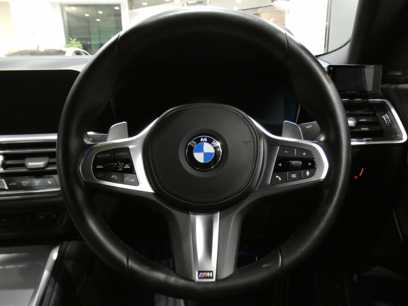 BMW 2シリーズ M240i Xﾄﾞﾗｲﾌﾞ ｸｰﾍﾟ ﾊｲﾗｲﾝPKG　ｺﾝﾌｫA Dｱｼｽﾄ 追ACC ﾚｰﾝDW 衝突軽減 黒革 ﾋｰﾀｰ iﾄﾞﾗｲﾌﾞﾅﾋﾞ(第7世代) ﾗｲﾌﾞCP ﾜｲﾔﾚｽCH ﾍｯﾄﾞｱｯﾌﾟDSP 全周囲ｶﾒﾗ PDC LEDﾗｲﾄ Mﾊｲﾗｲﾀｰｽﾞｲﾙﾐ 専用ｴｸｽﾃﾘｱ&19AW 387ps　2年保証