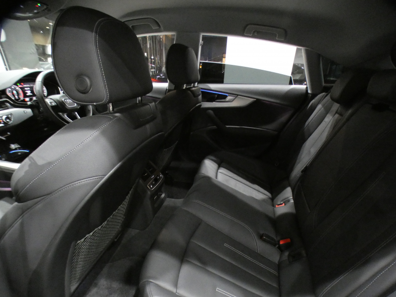 アウディ A5 A5ｽﾎﾟｰﾂﾊﾞｯｸ 35TDIｱﾄﾞﾊﾞﾝｽﾄ ﾗｸﾞｼﾞｭｱﾘｰ&ﾌﾞﾗｯｸｽﾀｲﾘﾝｸﾞPKG　後期 追ACC ﾚｰﾝ&ｻｲﾄﾞｱｼｽﾄ ｱｳﾃﾞｨﾌﾟﾚｾﾝｽ 黒革 全席ﾋｰﾀｰ ﾀｯﾁｽｸﾘｰﾝMMIﾅﾋﾞ 全周囲ｶﾒﾗ PDC ﾏﾄﾘｸｽLED ﾏﾙﾁｶﾗｰｱﾝﾋﾞｴﾝﾄ ｵｰﾄﾃｰﾙｹﾞｰﾄ 18AW　2年保証